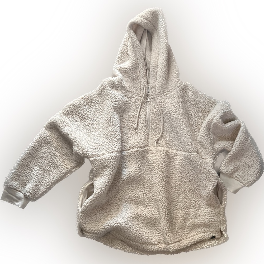 Victoria’s Secret Pink plush fleece pullover